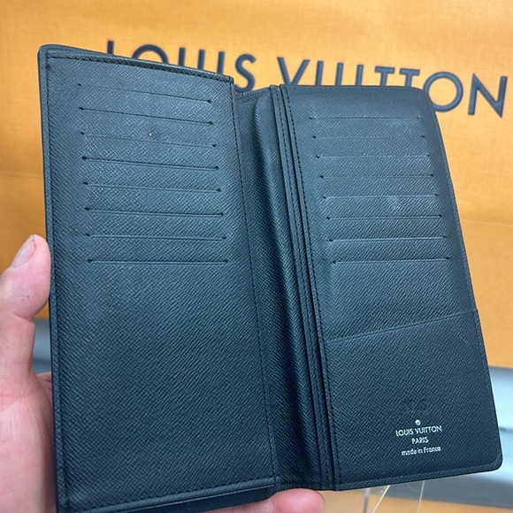 LOUIS VUITTON Louis Vuitton Ebene Wallet Demier Brazza - Picture 7 of 12